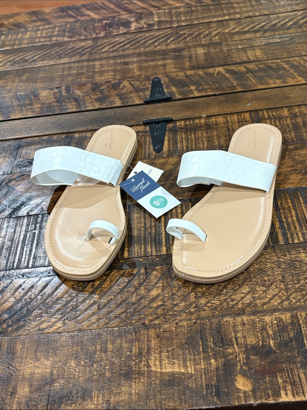 White Croc-Textured Toe-Ring Slide Sandals